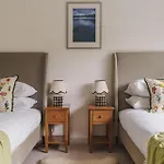 Sylvan Wood, Gorgeous Views, District, Villa