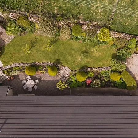 Sylvan Wood, Gorgeous Views, District, *