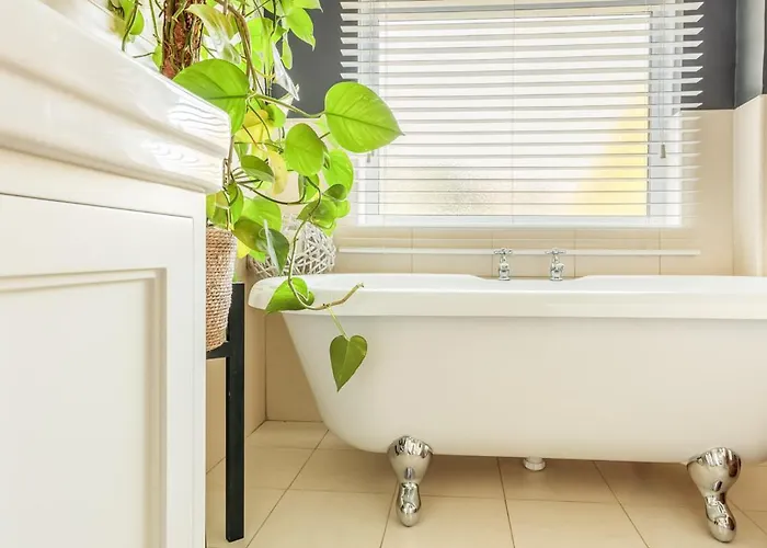 Villa Sylvan Wood, Gorgeous Views Kendal