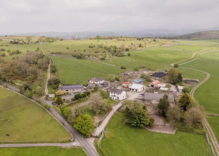 Sylvan Wood, Gorgeous Views