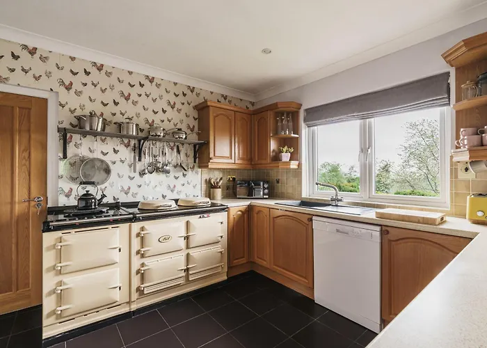 Sylvan Wood, Gorgeous Views Villa