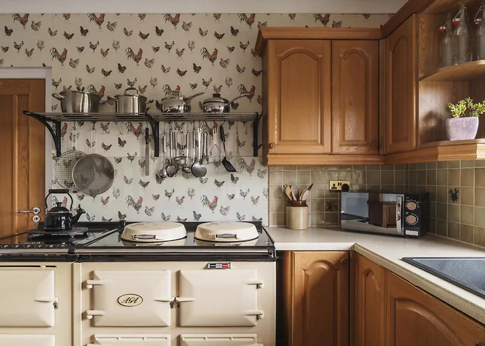 Sylvan Wood, Gorgeous Views Villa *